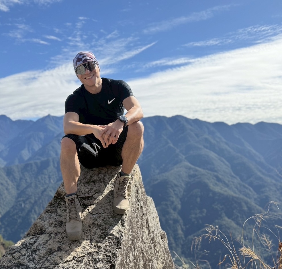 Hsuan-Ming Tseng on a mountain ridge in Taiwan